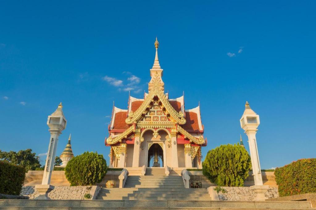 Thanburi Hotel Udon Thani Exterior foto